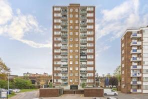 Flat 31, Landmann House Rennie Estate, Galleywall Road, London SE16 3PF