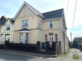 2 Trevethin House, Golf Road, New Inn, Pontypool NP4 0PP