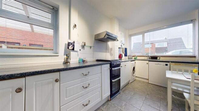 Falkland Drive Kitchen
