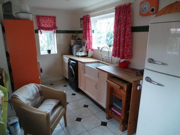 Photo 3