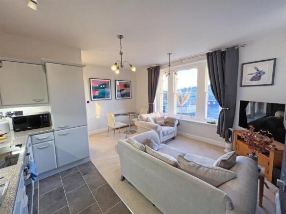 Open plan lounge/ kitchen/ dining room