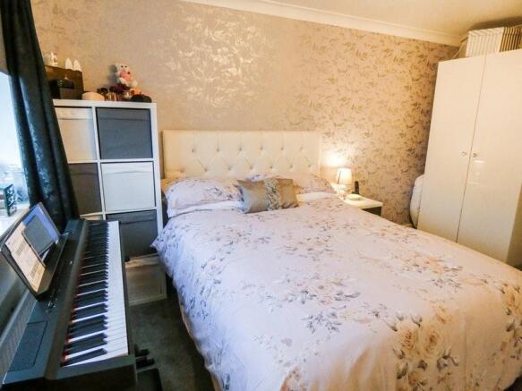 Photo 9