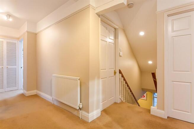house-nork-way-banstead-145.jpg
