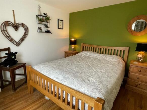 Bedroom;.jpg