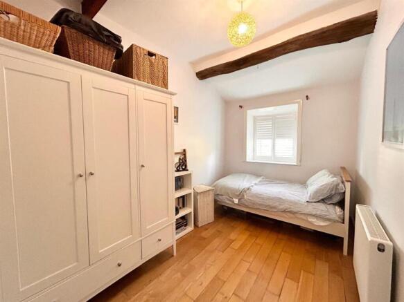 2 bed Terraced for sale Image 10