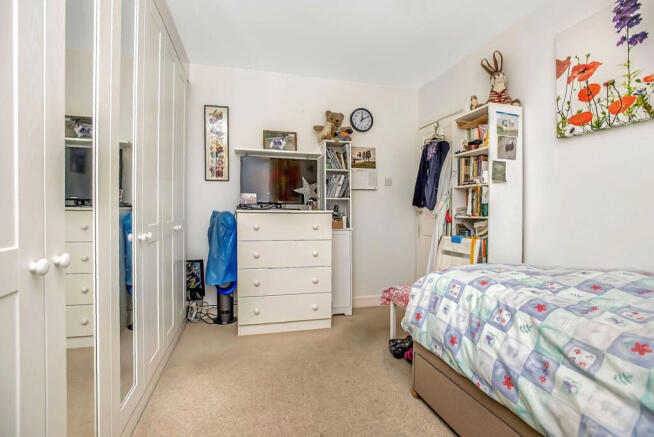 Photo 12
