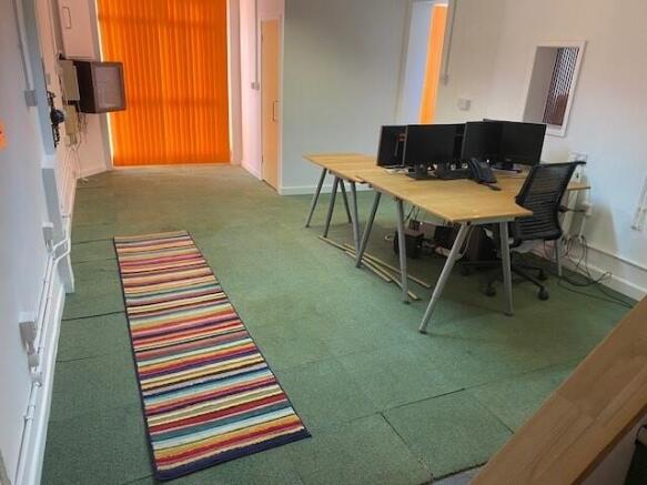 Photo 5