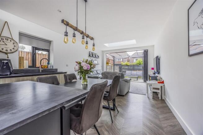 Park Avenue, Waterlooville-PorticoMarketing-Nexa-2