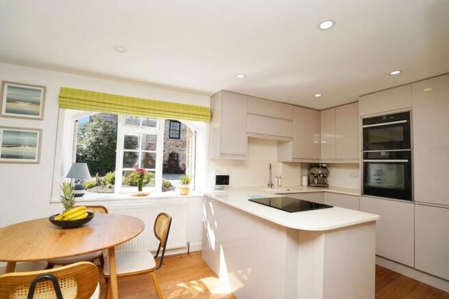 Kitchen Breakfast Room
