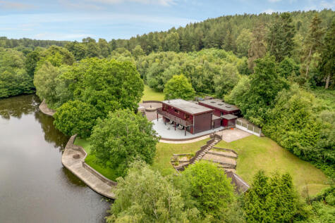 Startley Lane Rugeley, Staffordshire, WS15 1QL