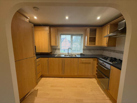 processed-E5A2160...