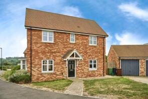 4, Lime Tree Way, Ryde PO33 1GB