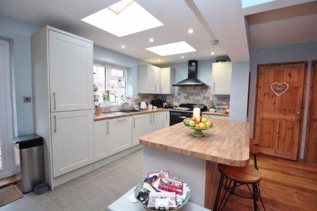 Kitchen/dining...
