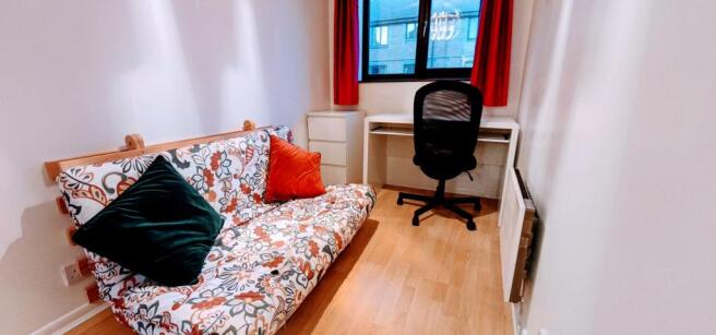 Photo 8