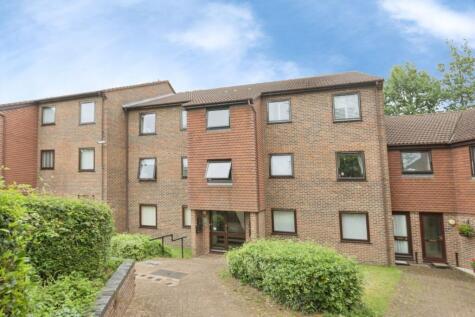 Meadow Lane, Longfield, DA3