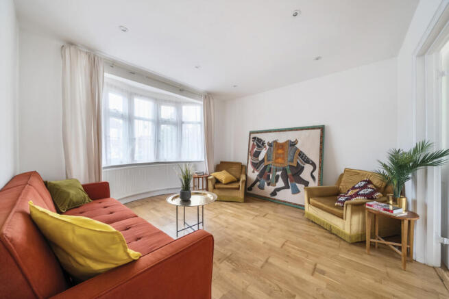 1325066-11-687901...