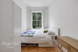 Basement Flat, 266, Richmond Road, Hackney, London E8 3QW