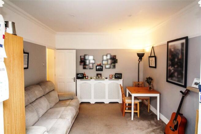 Lounge 1