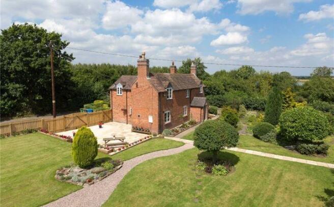 25 Blymhill Common