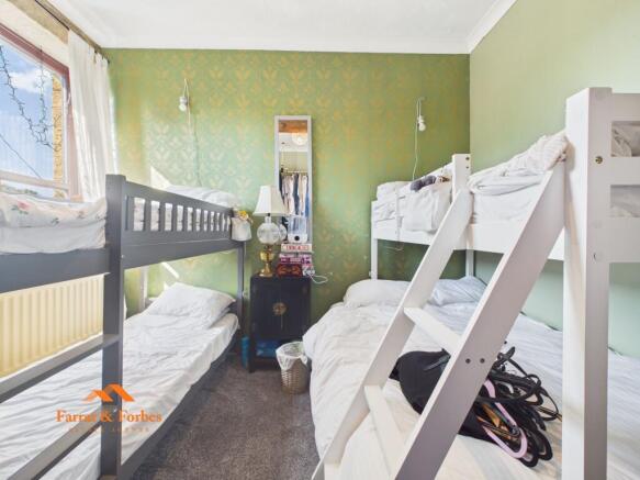 6 bed Flat for sale Image 12