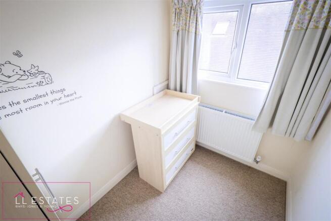 BEDROOM 3.jpg