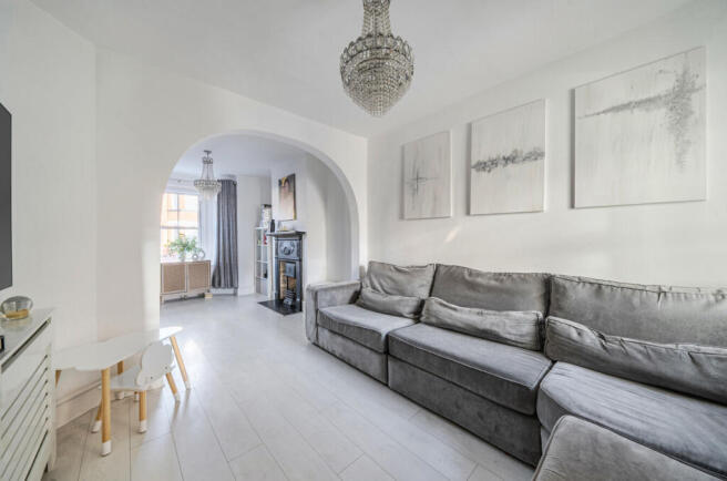 1385034-12-6925c1...