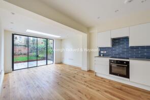 Flat A, 40, Primrose Gardens, London NW3 4TP