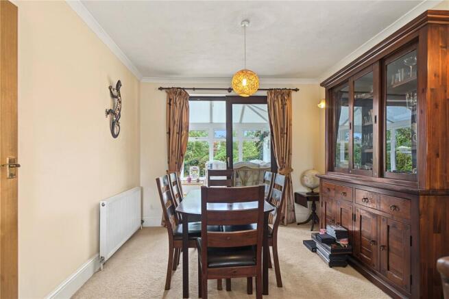 Berkeley Road, Wroughton, Swindon, Wiltshire, SN4 photo 4