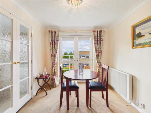 1 bed Apartment for sale Image 4