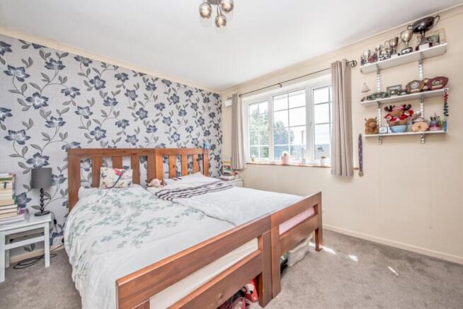 2 bed Terraced for sale Image 6