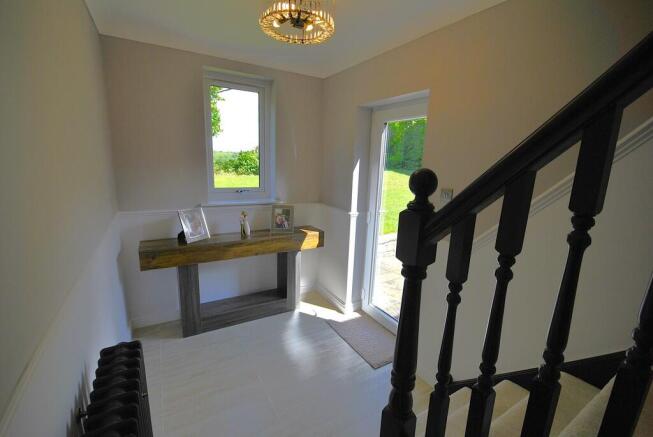 4 bed Detached for sale Image 12