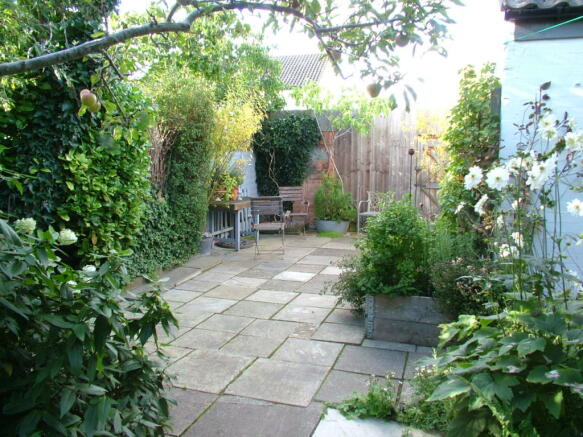 Photo 18
