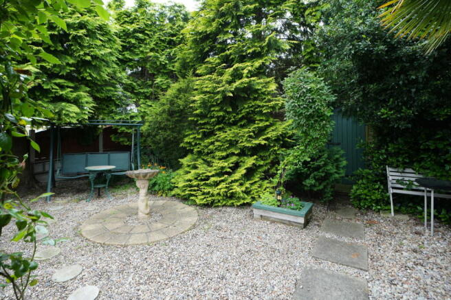 Photo 25
