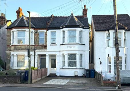 Victoria Road, Barnet, EN4