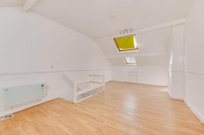 1 bed Flat for sale Image 8