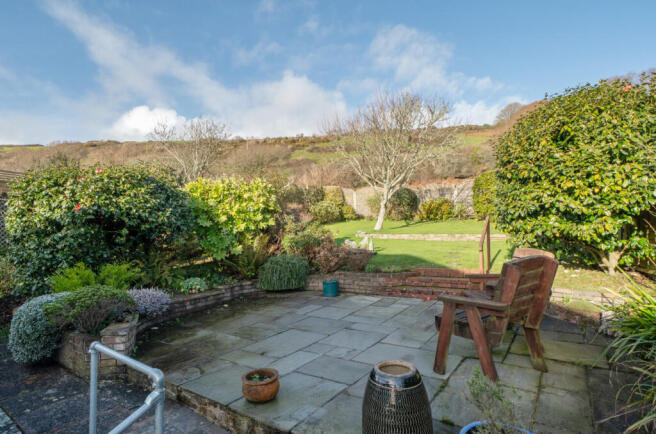 1397558-7-696a245...