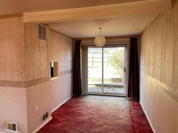 Dining area.jpg