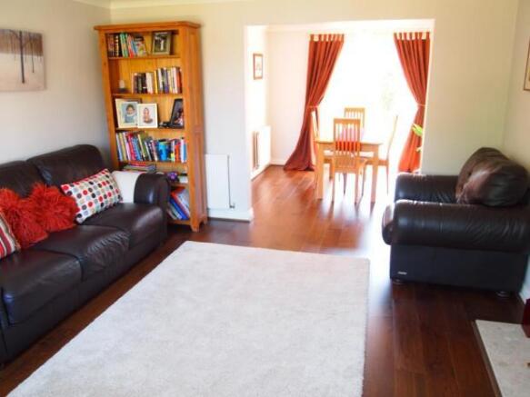 Lounge / Dining Room