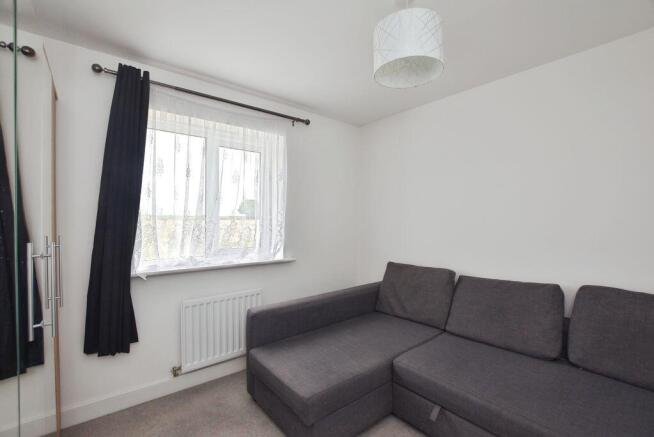 Barton Place, Salisbury                ***VIDEO TOUR*** photo 4