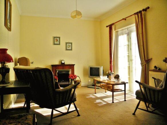 Photo 3