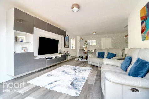 Dowding Road, Biggin Hill