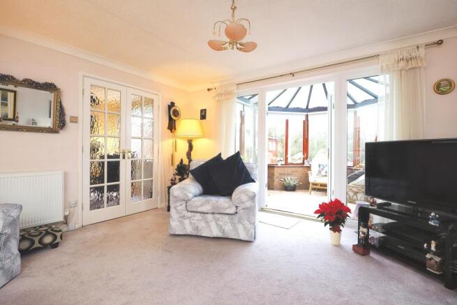 Lounge /Conservatory