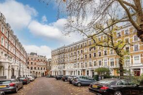 45, Emperor's Gate, London SW7 4HJ