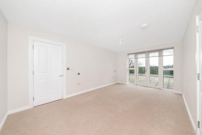 2 bed Retirement Property for sale Image 10