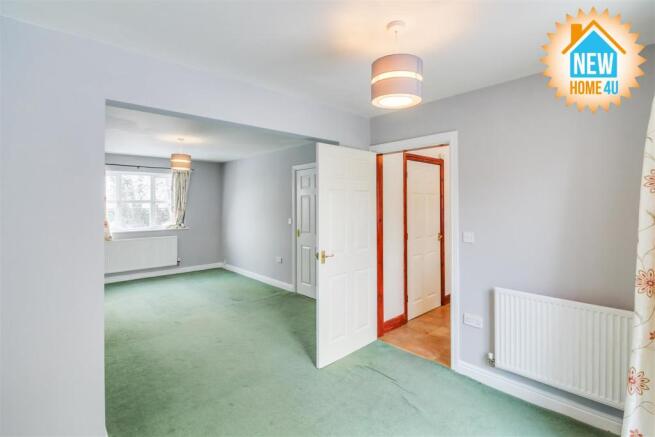 DINING ROOM: