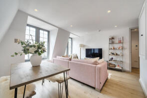 Flat 4, 330, Dukes Mews, Hornsey, London N10 2QN
