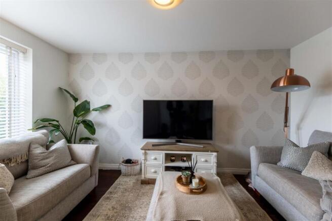 22 Fairfax Avenue-008.jpg