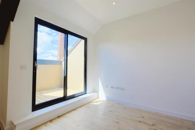 kitchen lounge (4).jpg