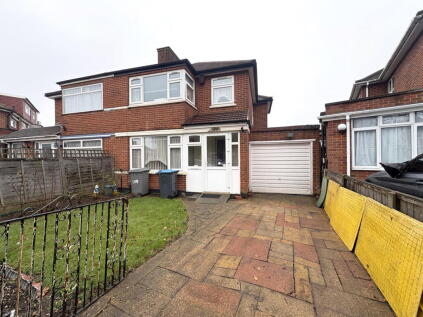 Beverley Drive, Edgware, HA8