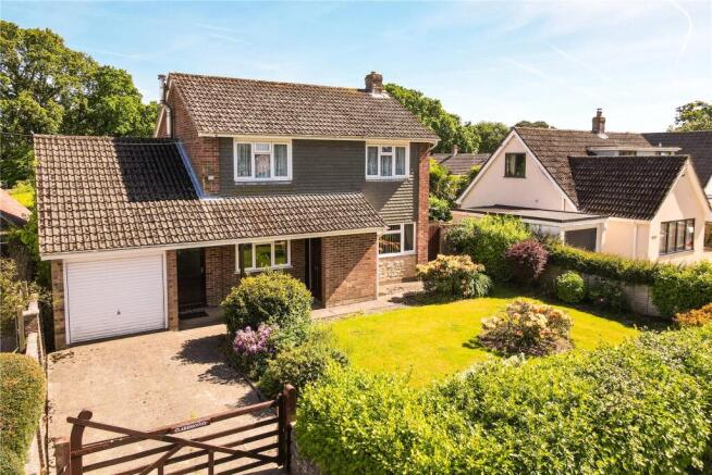 3-bed detached on St. Johns Road, Bashley, New Milton, Hampshire, BH25, £600,000